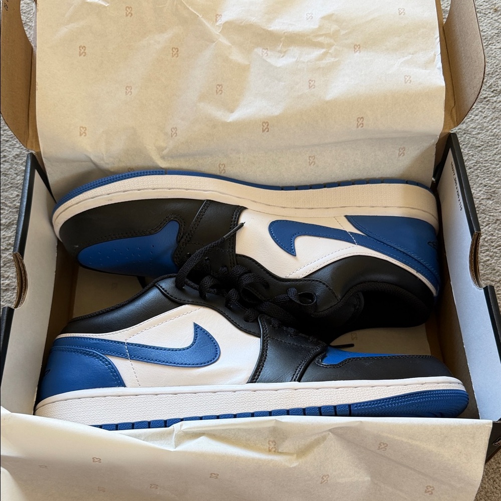Nike Air Jordan 1 Low Men's Low-Top Sneakers in Black, White & Blue. Barely worn